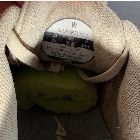 Altra Lone Peak 7 Womens 7.5 Shoes Beige Running Walking Gym Trail AL0A7R7G922 - Picture 7 of 11